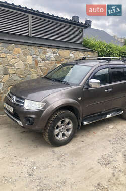 Внедорожник / Кроссовер Mitsubishi Pajero Sport 2013 в Львове