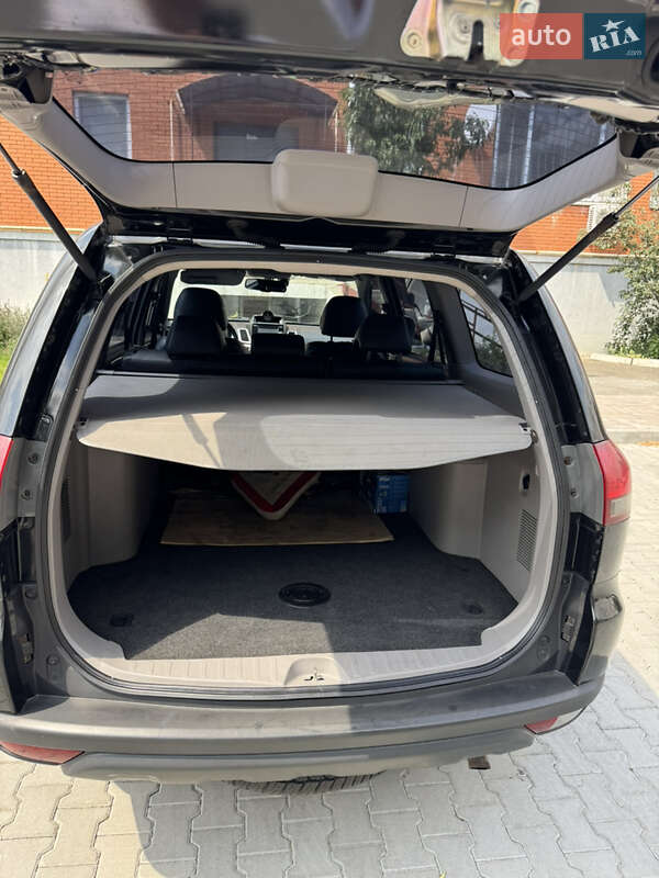 Внедорожник / Кроссовер Mitsubishi Pajero Sport 2013 в Буче