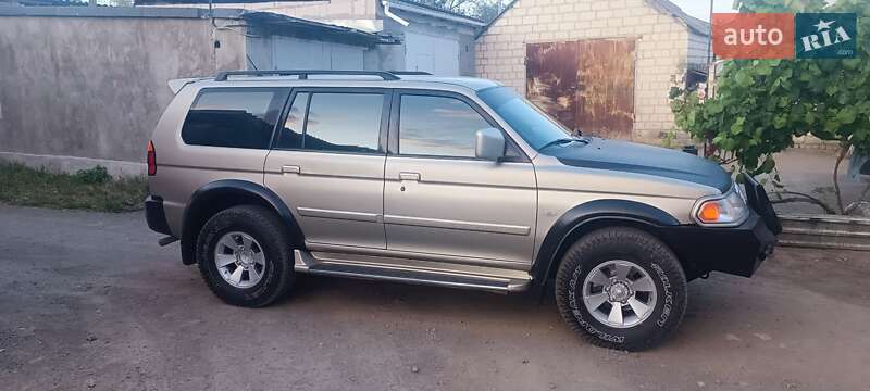 Внедорожник / Кроссовер Mitsubishi Pajero Sport 2007 в Первомайске