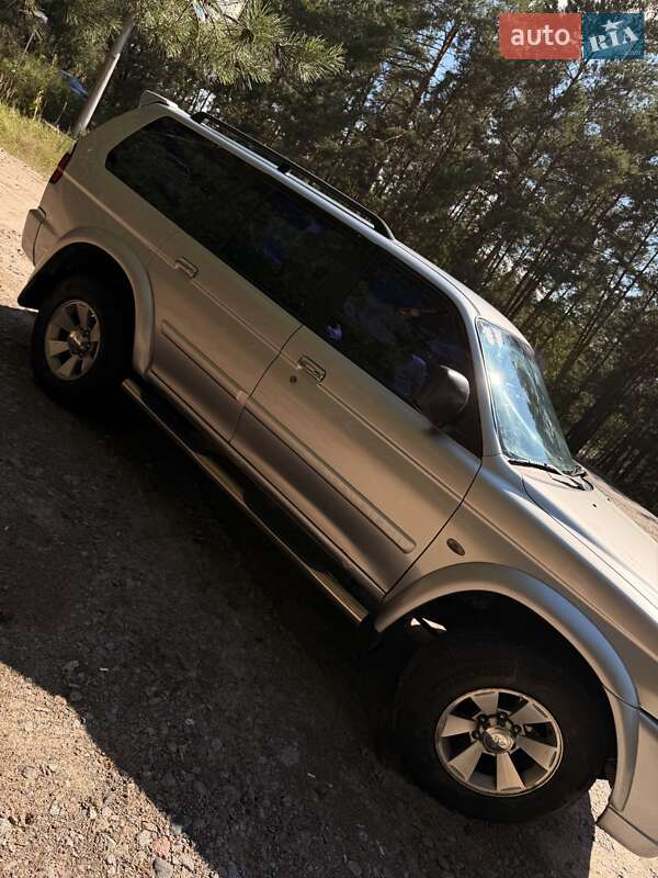 Внедорожник / Кроссовер Mitsubishi Pajero Sport 2008 в Яблунице