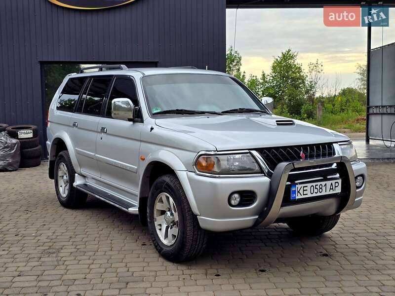 Mitsubishi Pajero Sport 2003
