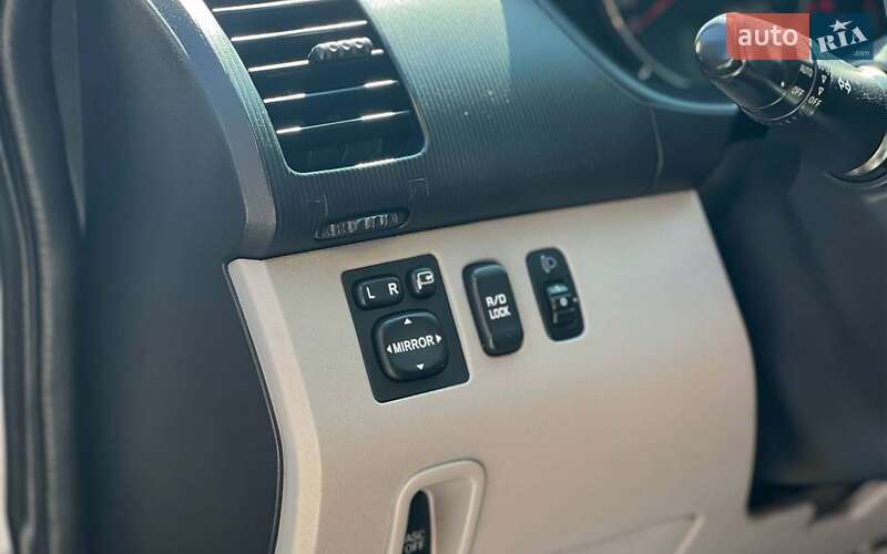 Позашляховик / Кросовер Mitsubishi Pajero Sport 2011 в Івано-Франківську