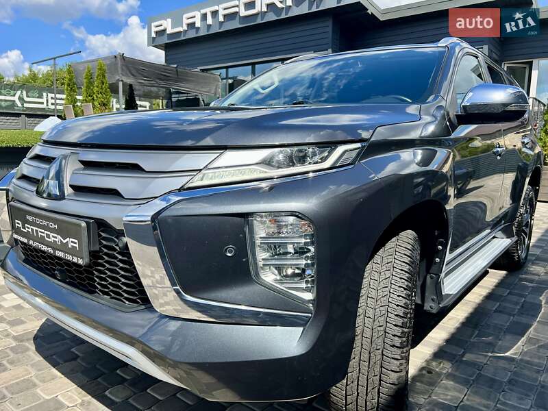 Внедорожник / Кроссовер Mitsubishi Pajero Sport 2019 в Киеве