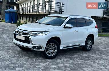 Позашляховик / Кросовер Mitsubishi Pajero Sport 2019 в Мукачевому