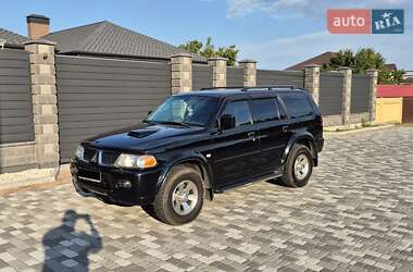 Внедорожник / Кроссовер Mitsubishi Pajero Sport 2007 в Погребах