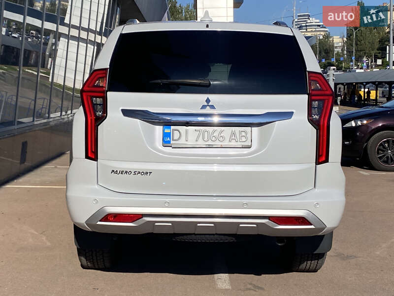 Внедорожник / Кроссовер Mitsubishi Pajero Sport 2024 в Киеве