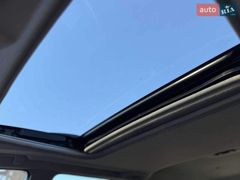 Позашляховик / Кросовер Mitsubishi Pajero Sport 2011 в Києві