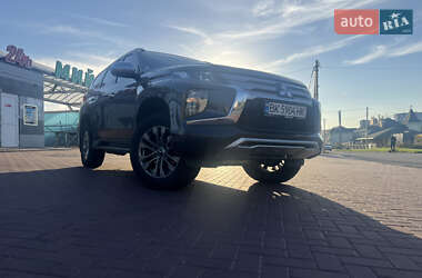 Внедорожник / Кроссовер Mitsubishi Pajero Sport 2021 в Луцке