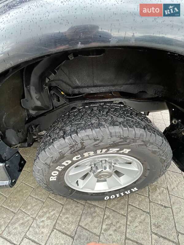 Внедорожник / Кроссовер Mitsubishi Pajero Sport 2006 в Ивано-Франковске