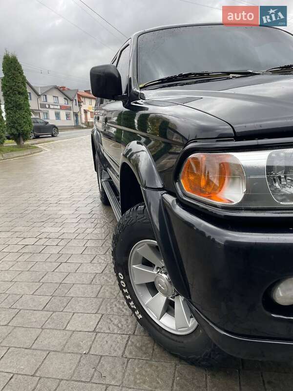 Внедорожник / Кроссовер Mitsubishi Pajero Sport 2006 в Ивано-Франковске