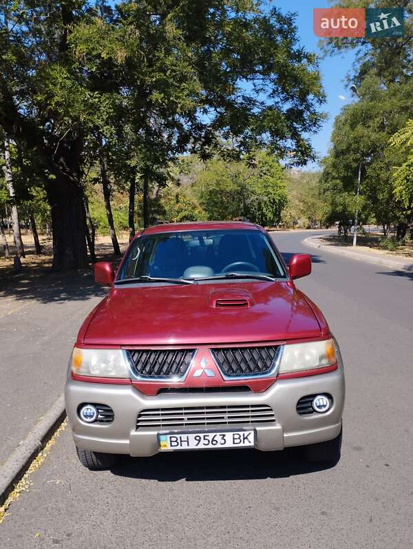 Внедорожник / Кроссовер Mitsubishi Pajero Sport 2005 в Одессе