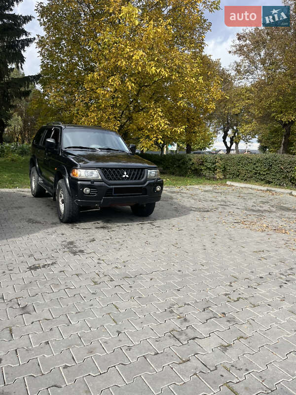Mitsubishi Pajero Sport 2003