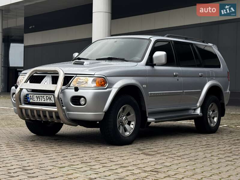 Внедорожник / Кроссовер Mitsubishi Pajero Sport 2008 в Киеве