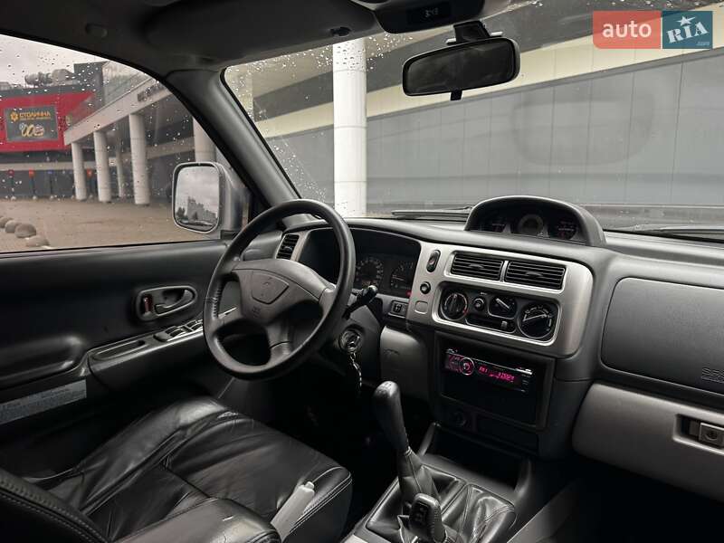 Внедорожник / Кроссовер Mitsubishi Pajero Sport 2008 в Киеве