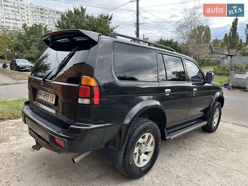 Внедорожник / Кроссовер Mitsubishi Pajero Sport 2001 в Одессе