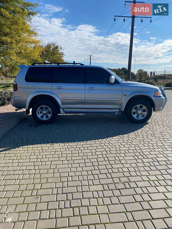 Внедорожник / Кроссовер Mitsubishi Pajero Sport 2006 в Одессе