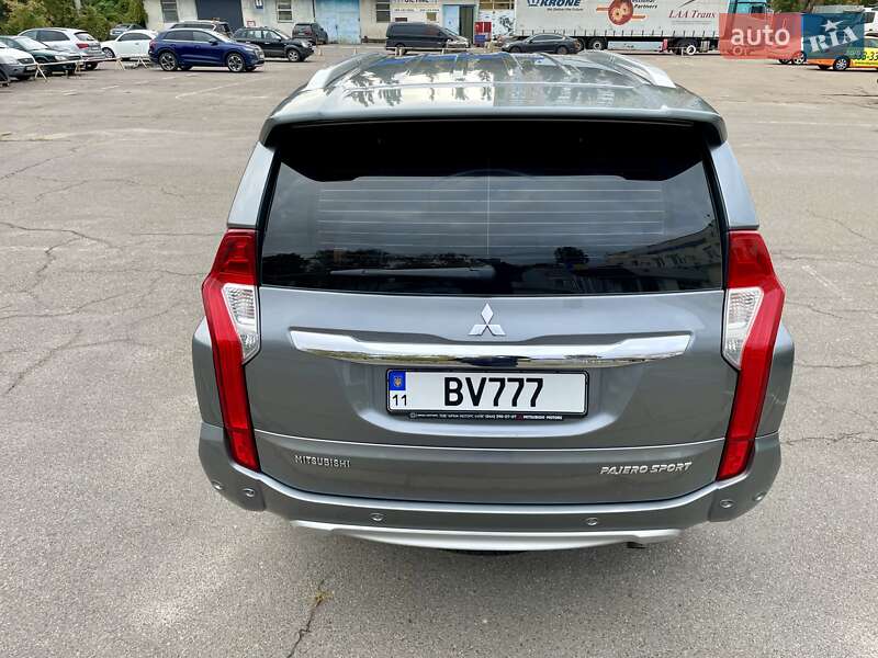 Внедорожник / Кроссовер Mitsubishi Pajero Sport 2017 в Киеве фото 15 Внедорожник / Кроссовер Mitsubishi Pajero Sport 2017 в Киеве