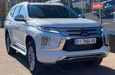 Позашляховик / Кросовер Mitsubishi Pajero Sport 2024 в Києві