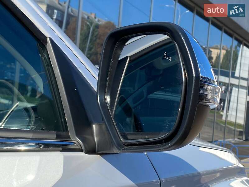 Внедорожник / Кроссовер Mitsubishi Pajero Sport 2024 в Киеве фото 11 Внедорожник / Кроссовер Mitsubishi Pajero Sport 2024 в Киеве