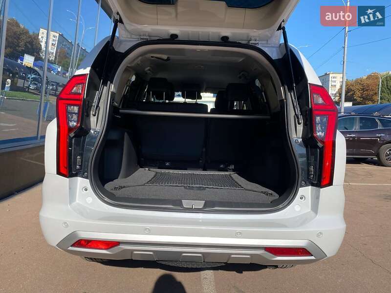 Внедорожник / Кроссовер Mitsubishi Pajero Sport 2024 в Киеве фото 12 Внедорожник / Кроссовер Mitsubishi Pajero Sport 2024 в Киеве