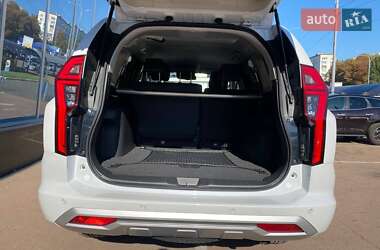 Внедорожник / Кроссовер Mitsubishi Pajero Sport 2024 в 