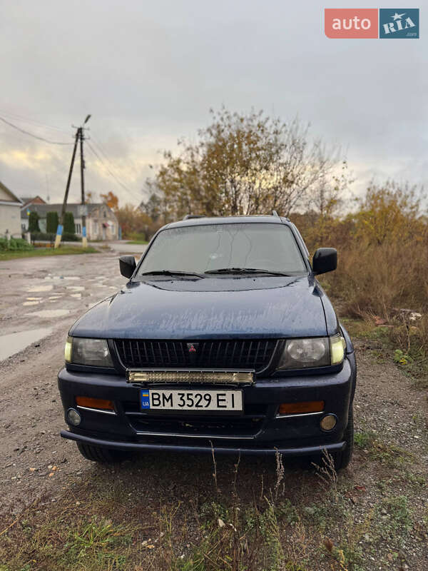 Mitsubishi Pajero Sport 1999