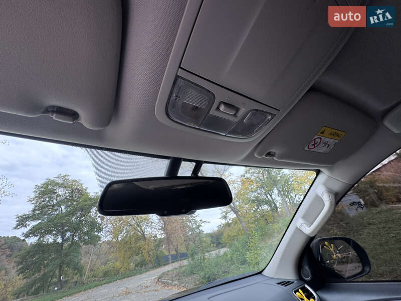 Позашляховик / Кросовер Mitsubishi Pajero Sport 2019 в Полтаві фото 24 Позашляховик / Кросовер Mitsubishi Pajero Sport 2019 в Полтаві