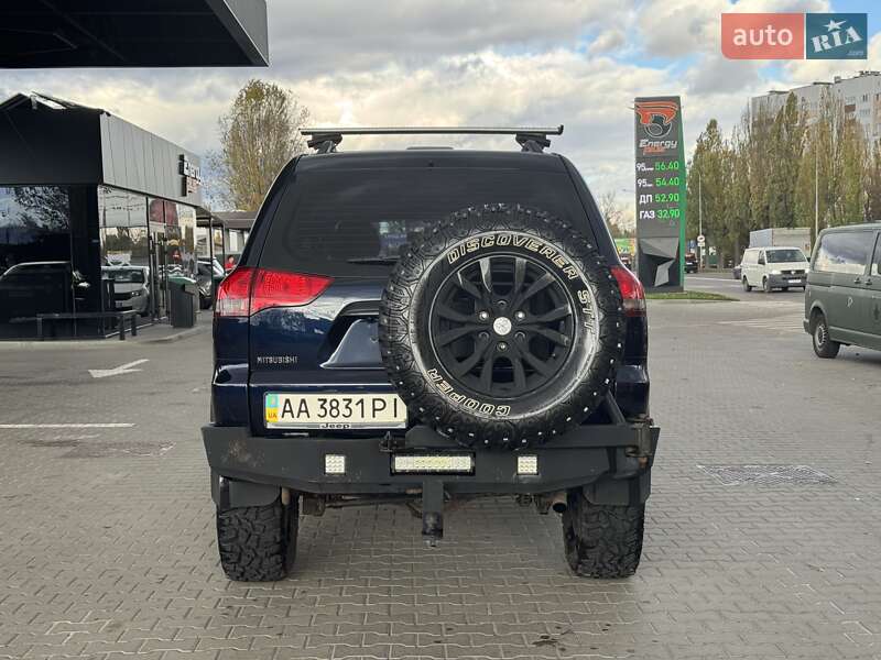 Внедорожник / Кроссовер Mitsubishi Pajero Sport 2013 в Киеве фото 13 Внедорожник / Кроссовер Mitsubishi Pajero Sport 2013 в Киеве