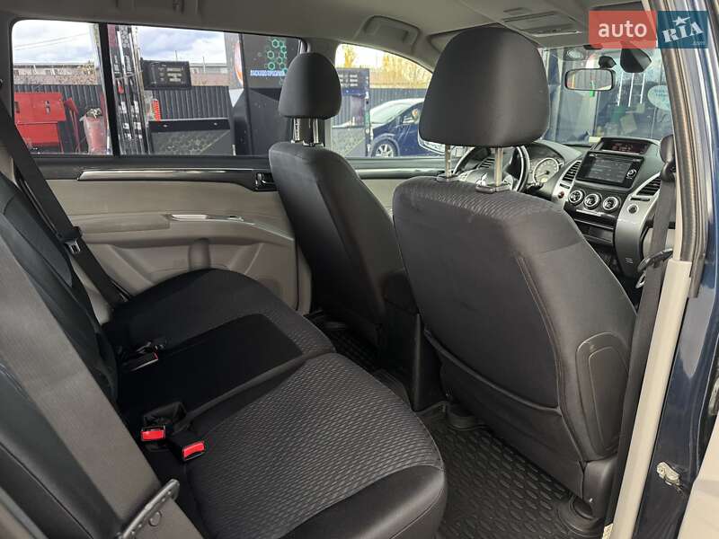 Внедорожник / Кроссовер Mitsubishi Pajero Sport 2013 в Киеве фото 20 Внедорожник / Кроссовер Mitsubishi Pajero Sport 2013 в Киеве