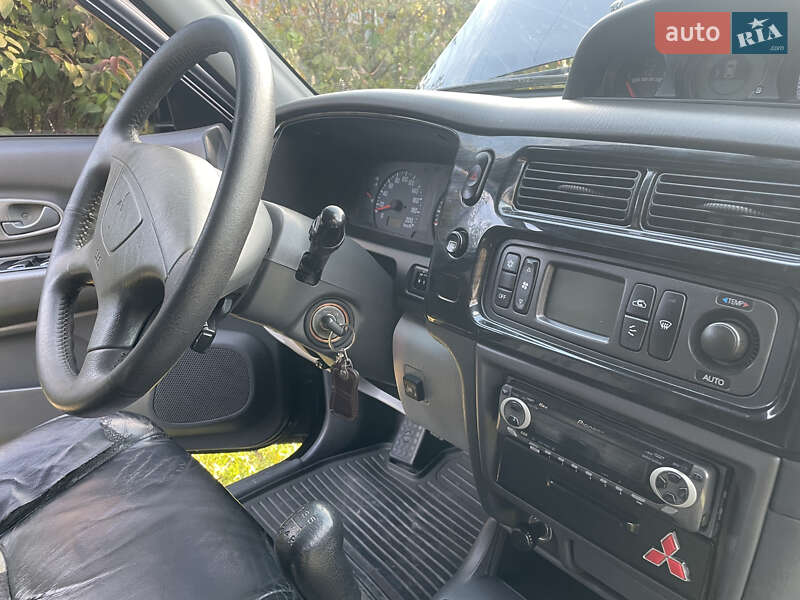 Внедорожник / Кроссовер Mitsubishi Pajero Sport 2004 в Снятине