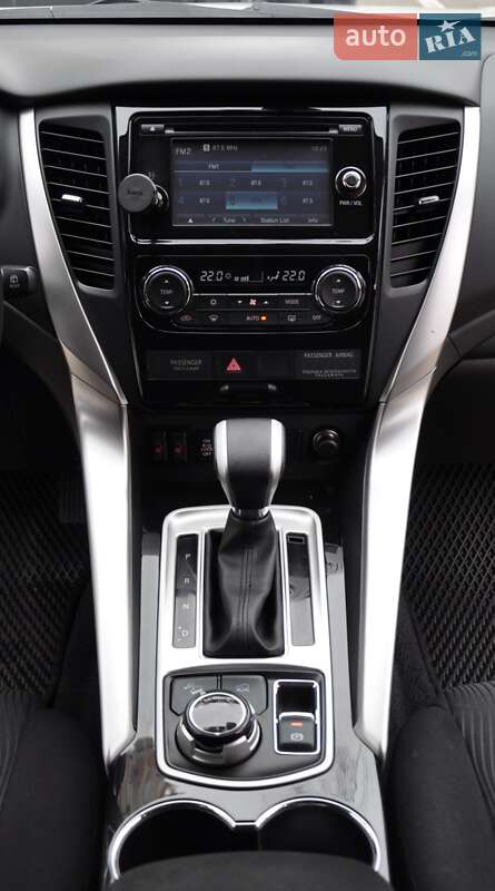 Внедорожник / Кроссовер Mitsubishi Pajero Sport 2016 в Одессе фото 35 Внедорожник / Кроссовер Mitsubishi Pajero Sport 2016 в Одессе
