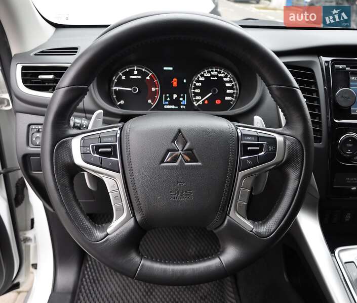 Внедорожник / Кроссовер Mitsubishi Pajero Sport 2016 в Одессе фото 31 Внедорожник / Кроссовер Mitsubishi Pajero Sport 2016 в Одессе