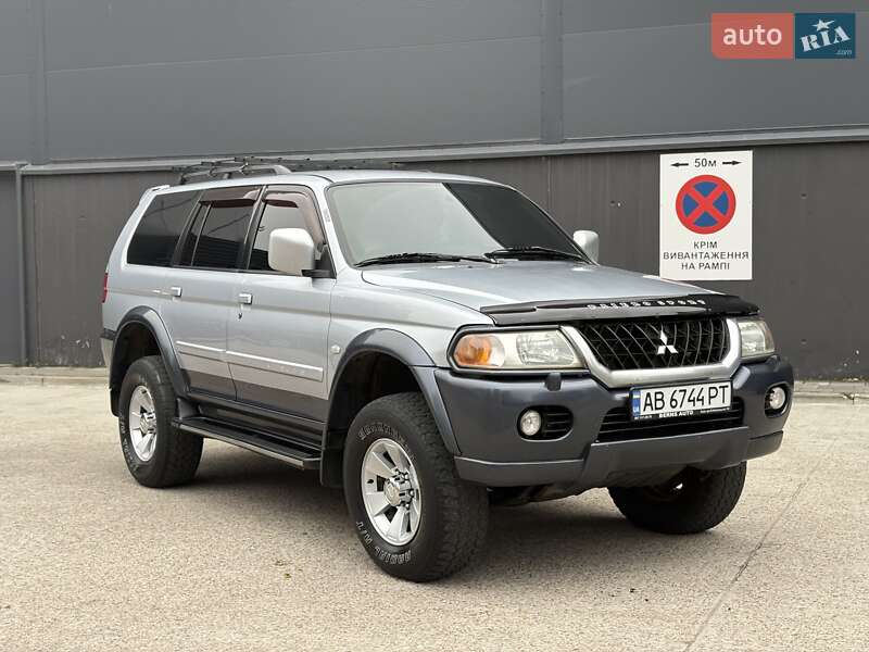Внедорожник / Кроссовер Mitsubishi Pajero Sport 2005 в Киеве