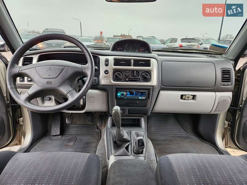 Внедорожник / Кроссовер Mitsubishi Pajero Sport 2007 в Харькове