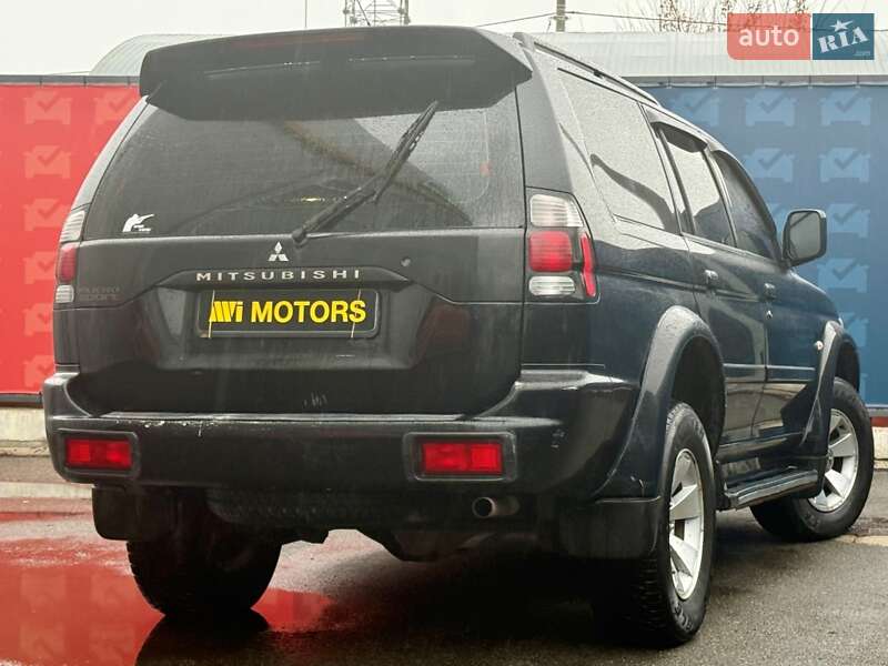 Позашляховик / Кросовер Mitsubishi Pajero Sport 2006 в Києві