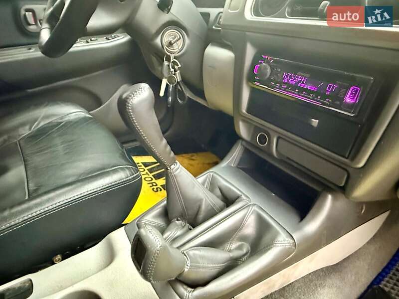 Позашляховик / Кросовер Mitsubishi Pajero Sport 2006 в Києві