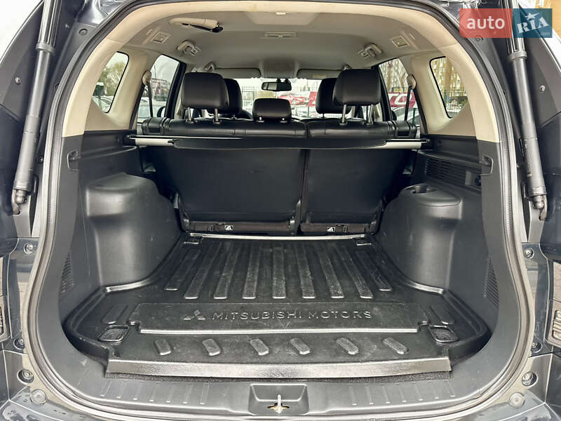 Внедорожник / Кроссовер Mitsubishi Pajero Sport 2019 в Киеве