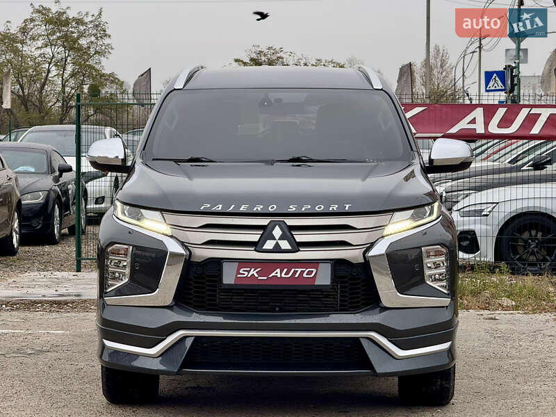 Внедорожник / Кроссовер Mitsubishi Pajero Sport 2019 в Киеве