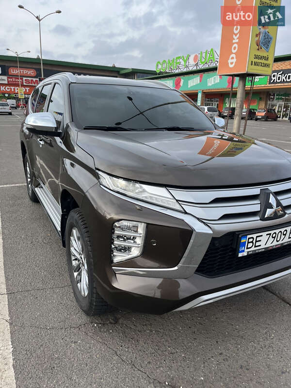 Внедорожник / Кроссовер Mitsubishi Pajero Sport 2021 в Казанке фото 11 Внедорожник / Кроссовер Mitsubishi Pajero Sport 2021 в Казанке