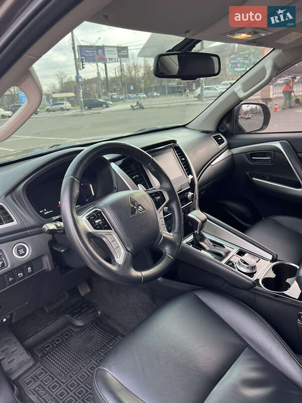 Внедорожник / Кроссовер Mitsubishi Pajero Sport 2021 в Казанке фото 15 Внедорожник / Кроссовер Mitsubishi Pajero Sport 2021 в Казанке