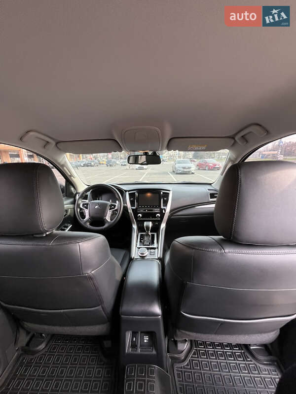 Внедорожник / Кроссовер Mitsubishi Pajero Sport 2021 в Казанке фото 30 Внедорожник / Кроссовер Mitsubishi Pajero Sport 2021 в Казанке