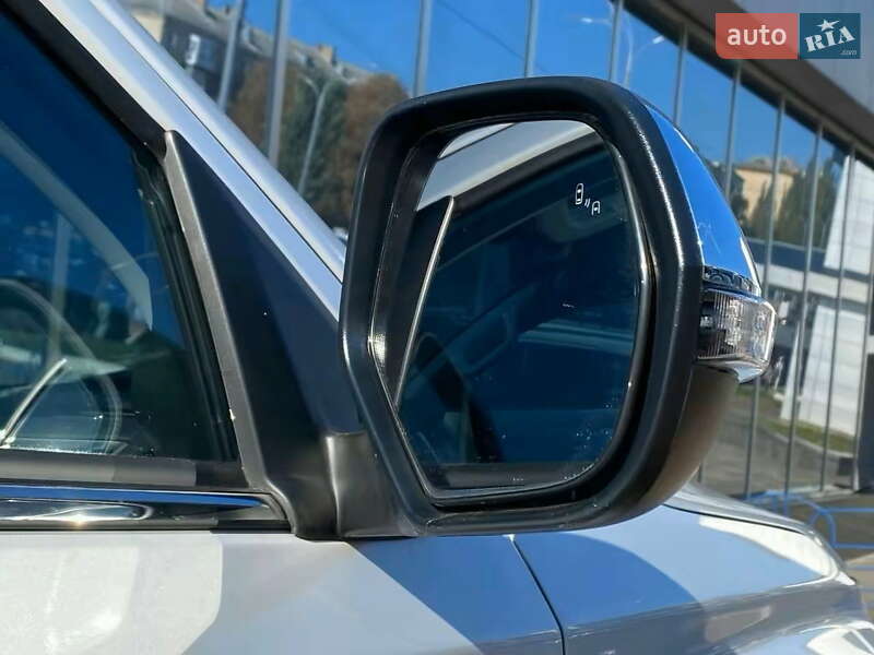 Внедорожник / Кроссовер Mitsubishi Pajero Sport 2024 в Киеве фото 8 Внедорожник / Кроссовер Mitsubishi Pajero Sport 2024 в Киеве