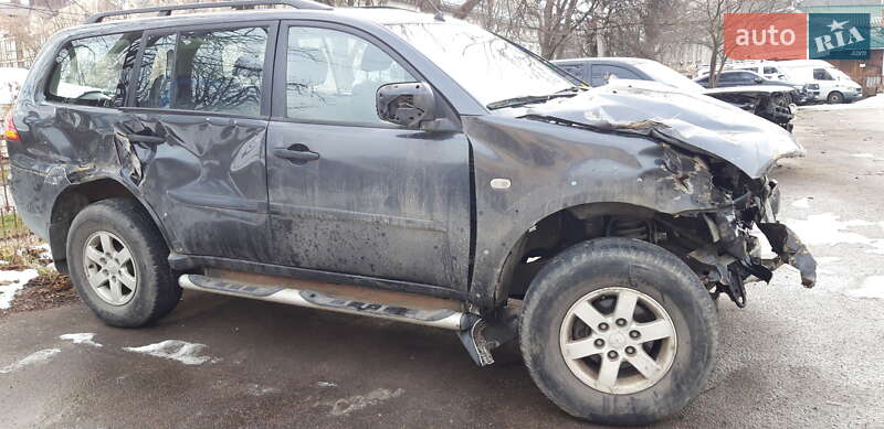 Внедорожник / Кроссовер Mitsubishi Pajero Sport 2012 в Львове