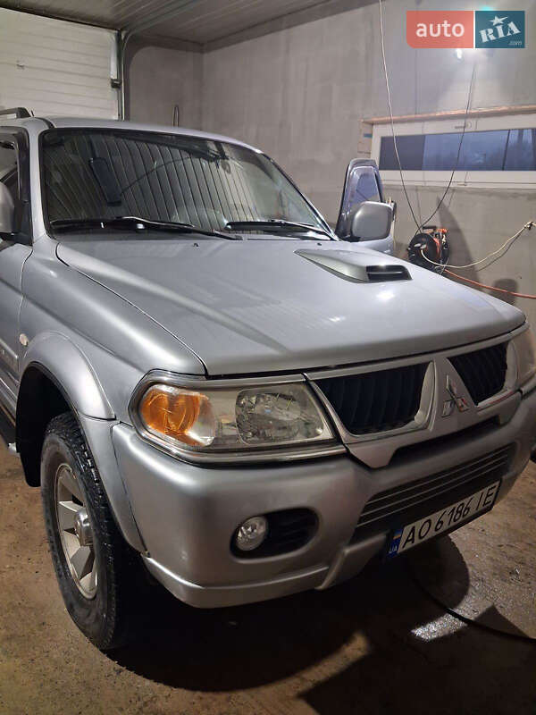 Mitsubishi Pajero Sport 2008