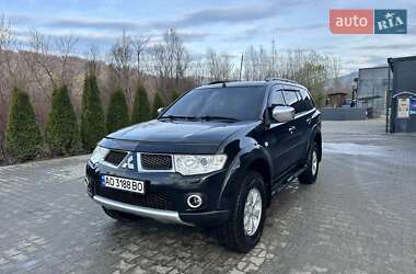 Внедорожник / Кроссовер Mitsubishi Pajero Sport 2010 в Тячеве