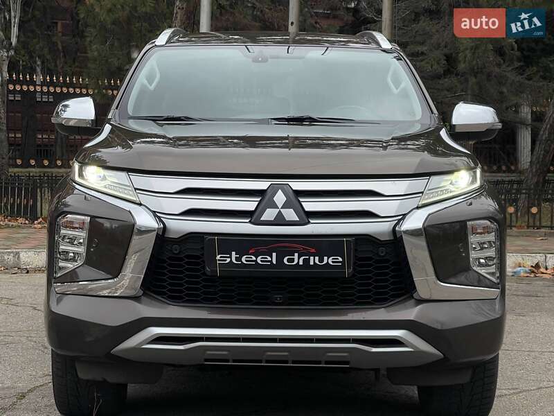 Внедорожник / Кроссовер Mitsubishi Pajero Sport 2021 в Николаеве фото 12 Внедорожник / Кроссовер Mitsubishi Pajero Sport 2021 в Николаеве