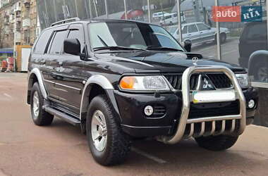 Позашляховик / Кросовер Mitsubishi Pajero Sport 2007 в Києві