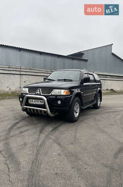 Позашляховик / Кросовер Mitsubishi Pajero Sport 2005 в Києві