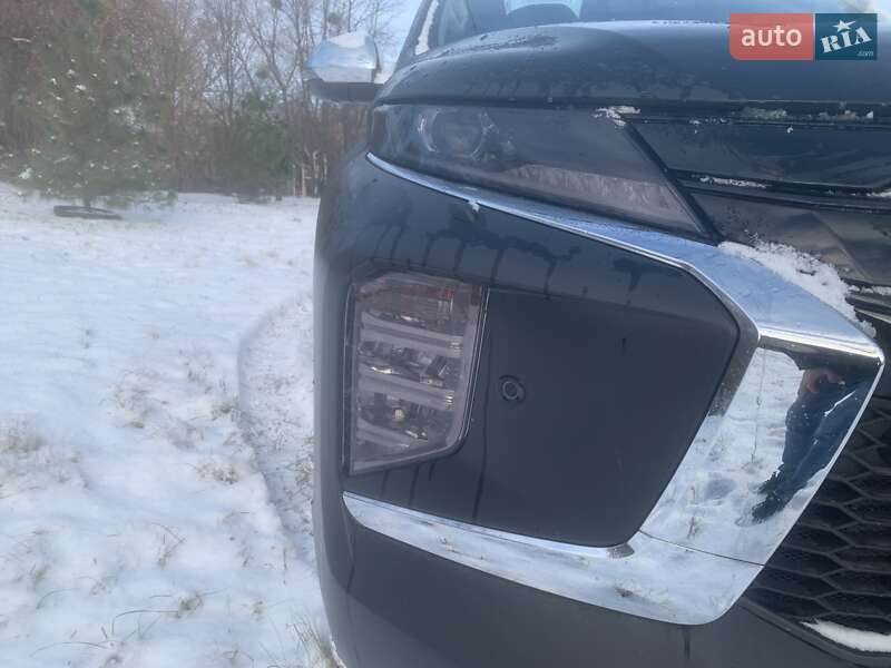 Внедорожник / Кроссовер Mitsubishi Pajero Sport 2021 в Полтаве