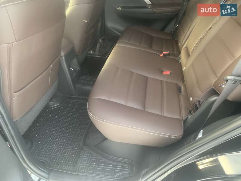 Внедорожник / Кроссовер Mitsubishi Pajero Sport 2021 в Полтаве